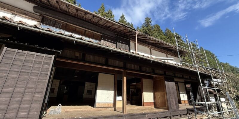 古民家の解体工事をしました